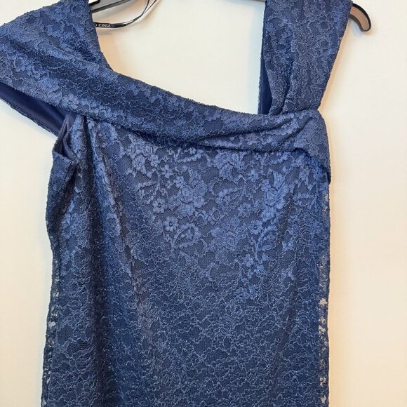 Vince Camuto Size 12 Elegant Navy Blue Lace Bodycon Cocktail Dress - Picture 3 of 5